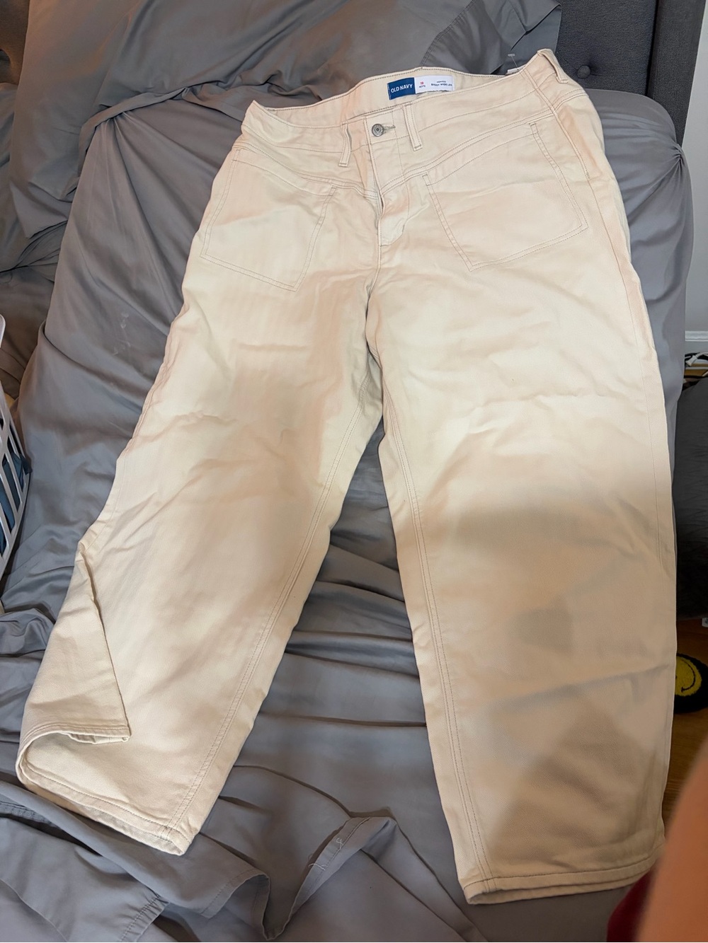 Old Navy Wide-Leg Women's Pants in Light Beige